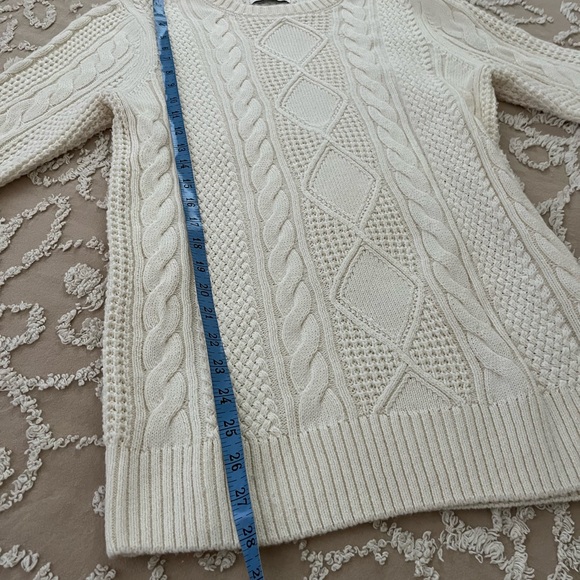 Men’s Fisherman Sweater - Picture 4 of 9